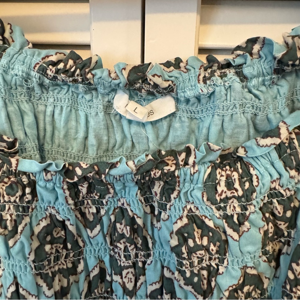 Maurices Blue and Black Patterned Blouse Size Large - Picture 4 of 9